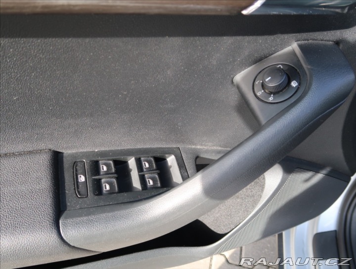 Škoda Octavia 2,0 TDI DSG 4x4 SCOUT 2015