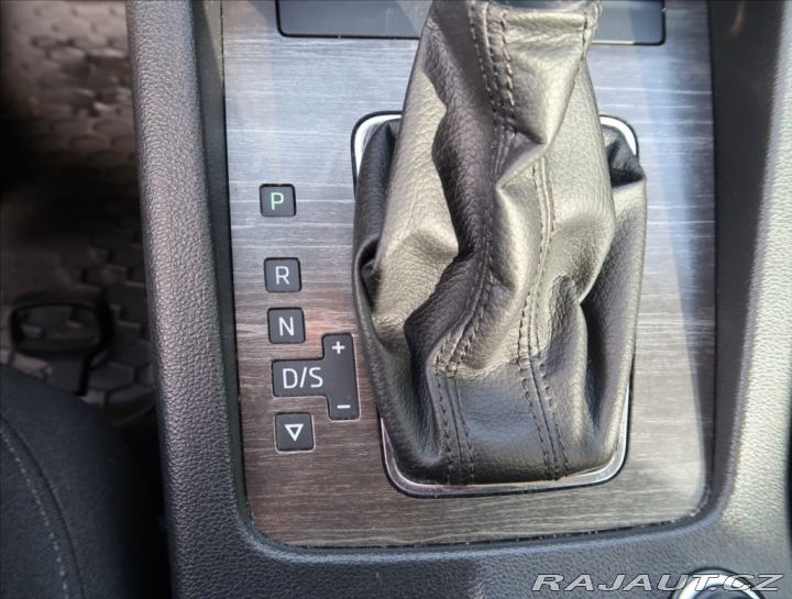 Škoda Octavia 2,0 TDI DSG 4x4 SCOUT 2015