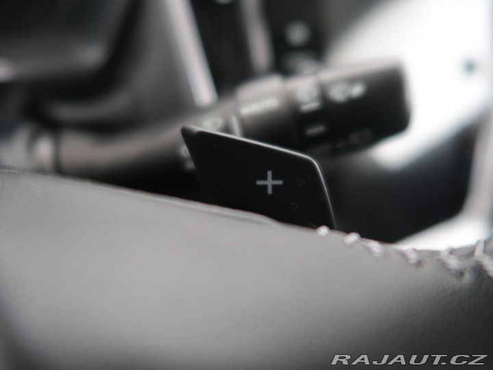 Subaru Outback 2.5Boxer,CZ,1Maj,AT,4x4 2021