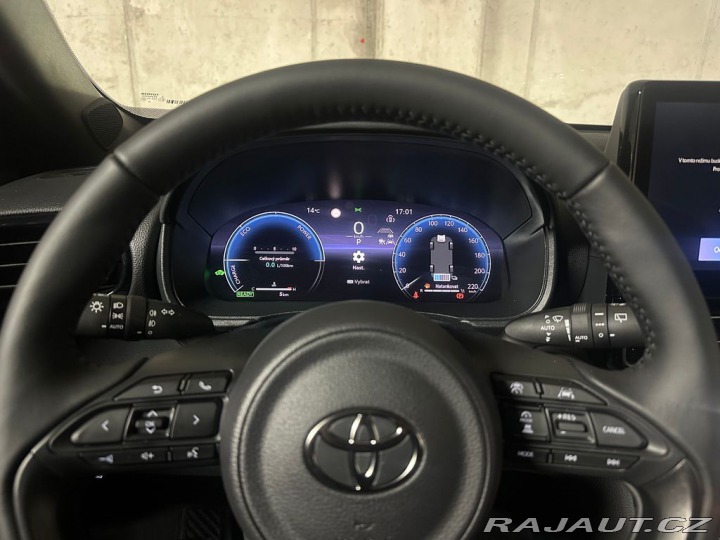 Toyota Yaris Cross Executive 1.5 Hybrid FWD 2025