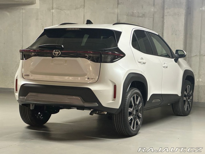 Toyota Yaris Cross Executive 1.5 Hybrid FWD 2025