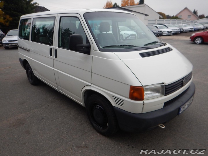 Volkswagen Transporter 2.5 TDI, BUS, 9 MÍST, TAŽ 2002