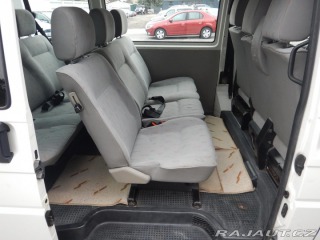 Volkswagen Transporter 2.5 TDI, BUS, 9 MÍST, TAŽ 2002