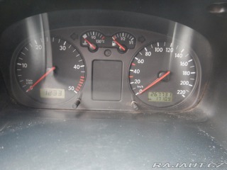 Volkswagen Transporter 2.5 TDI, BUS, 9 MÍST, TAŽ 2002