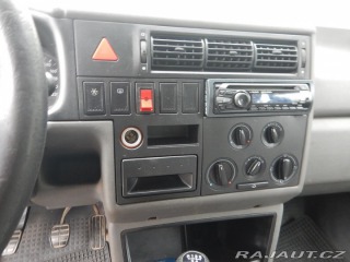Volkswagen Transporter 2.5 TDI, BUS, 9 MÍST, TAŽ 2002