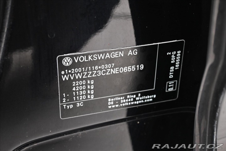 Volkswagen Passat 2,0 TDI 110 kW DSG Navi Z 2022