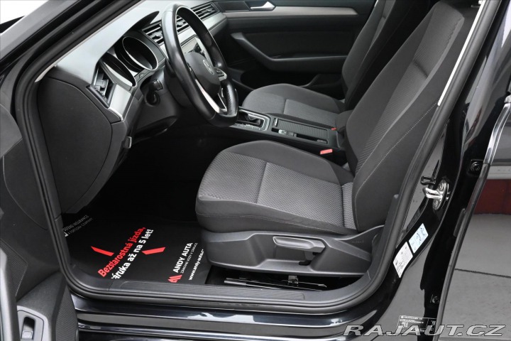 Volkswagen Passat 2,0 TDI 110 kW DSG Navi Z 2022