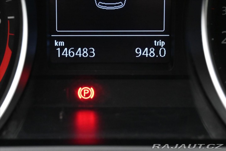 Volkswagen Passat 2,0 TDi 110kW DSG NAVI Zá 2022