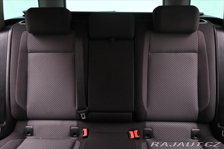 Volkswagen Passat 2,0 TDI 110 kW DSG Navi Z 2022