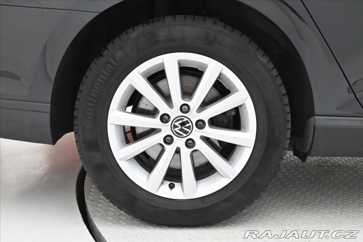 Volkswagen Passat 2,0 TDI 110 kW DSG Navi Z 2022
