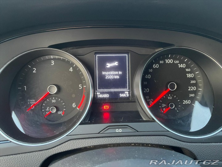 Volkswagen Passat 2,0 TDi 110kW DSG NAVI VŮ 2022