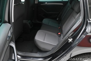 Volkswagen Passat 2,0 TDi 110kW DSG NAVI Zá 2022