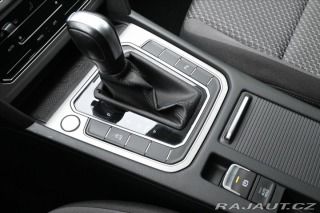 Volkswagen Passat 2,0 TDi 110kW DSG NAVI Zá 2022