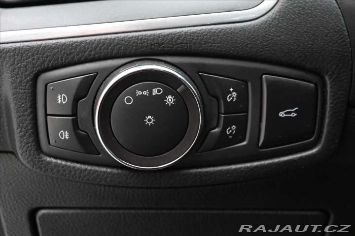 Ford S-MAX 2,0 EcoBlue 140kW AT8 Zár 2020