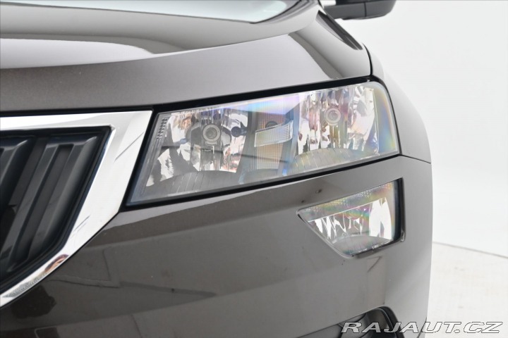 Škoda Karoq 1,5 TSI 110kW DSG BUSINES 2021