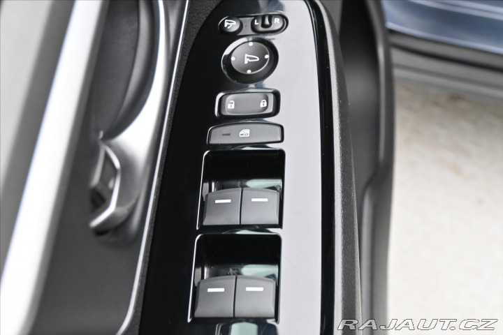 Honda CR-V 2,0 i e:HEV 2WD 135 kW EL 2022