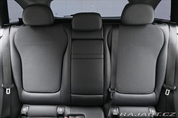 Mercedes-Benz C 2,0 220d 147 kW 9G-Tron. 2022