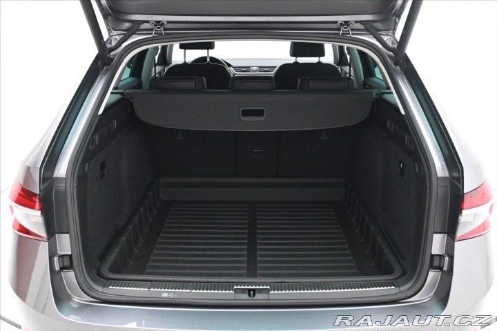 Škoda Superb 2,0 TDI 147 kW DSG Style 2022
