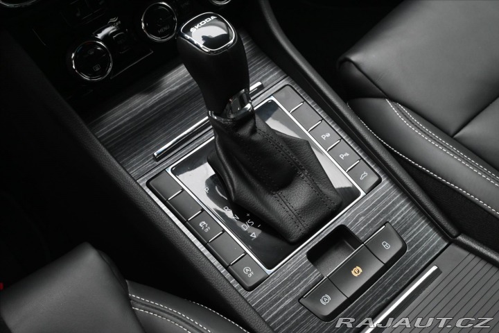 Škoda Superb 2,0 TDi 147kW DSG STYLE Z 2022