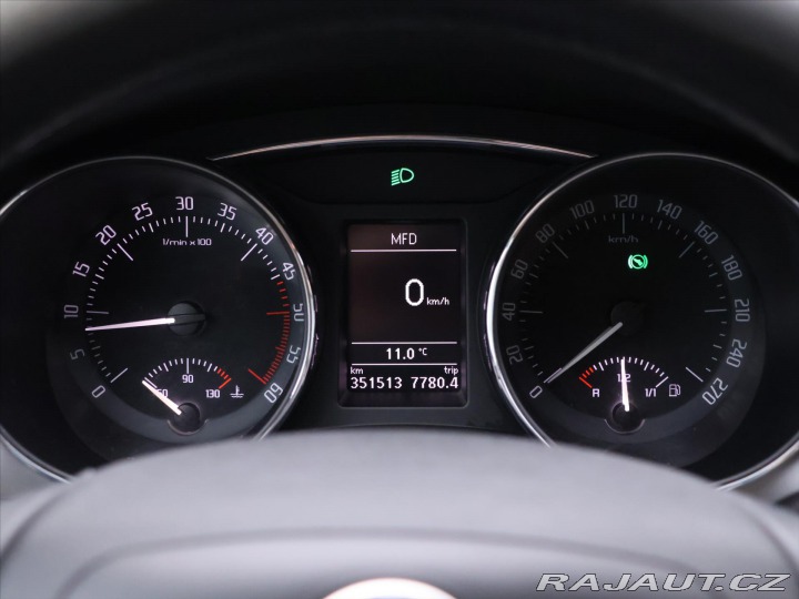 Škoda Superb 2,0 TDI 125kW DSG CZ Eleg 2011