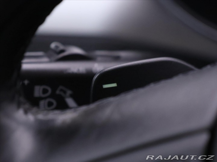 Škoda Superb 2,0 TDI 125kW DSG CZ Eleg 2011