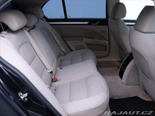 Škoda Superb 2,0 TDI 125kW DSG CZ Eleg 2011