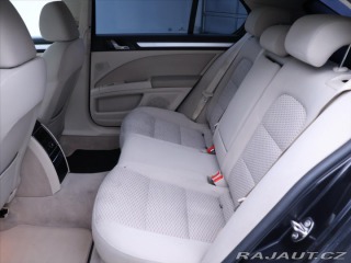 Škoda Superb 2,0 TDI 125kW DSG CZ Eleg 2011