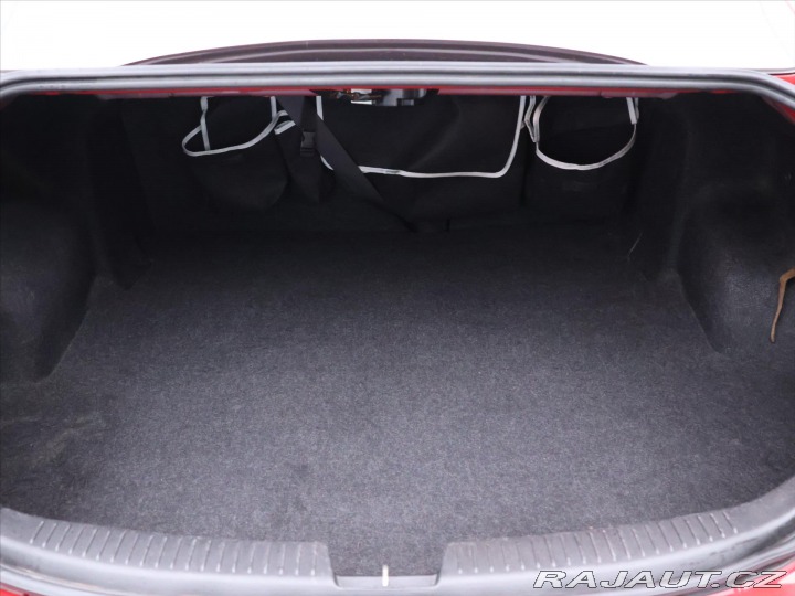 Mazda 6 2,0 i 108kW Aut.klima 2006