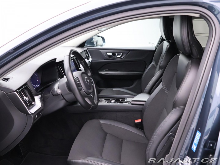 Volvo V60 2,0 D4 Aut. Momentum 1.Ma 2019