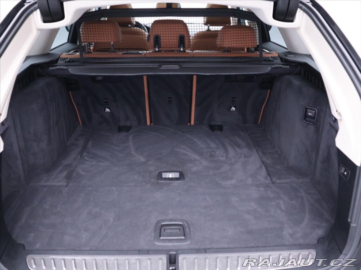 BMW 5 2,0 520da 120kW Sportline 2017