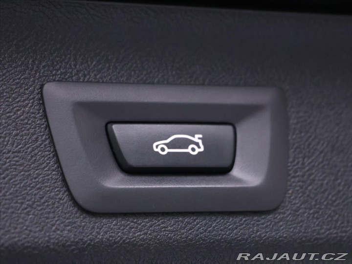 BMW 5 2,0 520da 120kW Sportline 2017