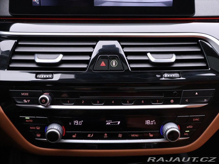 BMW 5 2,0 520da 120kW Sportline 2017