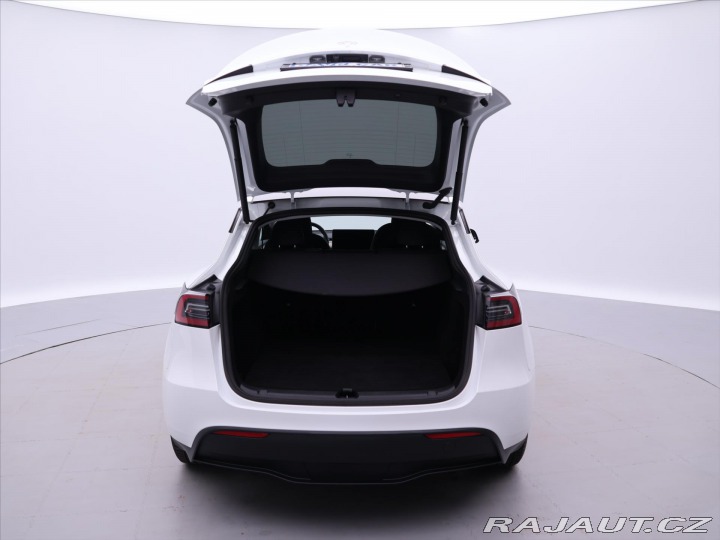 Tesla Model Y Long Range AWD DPH 1.Maj. 2023