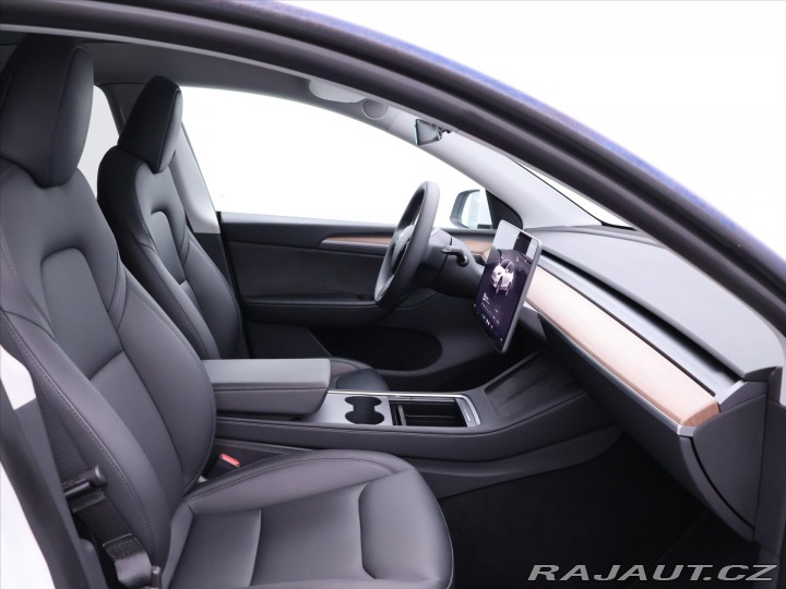 Tesla Model Y Long Range AWD DPH 1.Maj. 2023