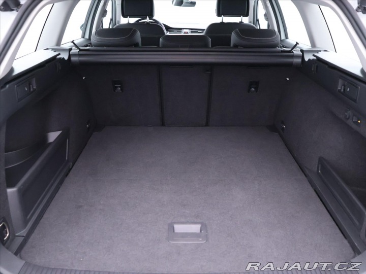 Volkswagen Passat 2,0 TDI 140kW R-Line DSG 2020