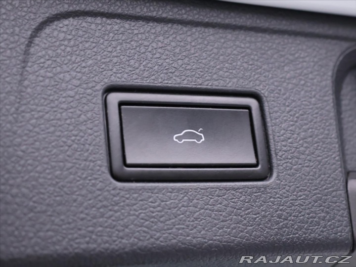 Volkswagen Passat 2,0 TDI 140kW 4x4 R-Line 2020