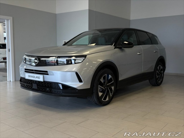 Opel Grandland 1.2 GS 1.2 TURBO 107 kW e 2025