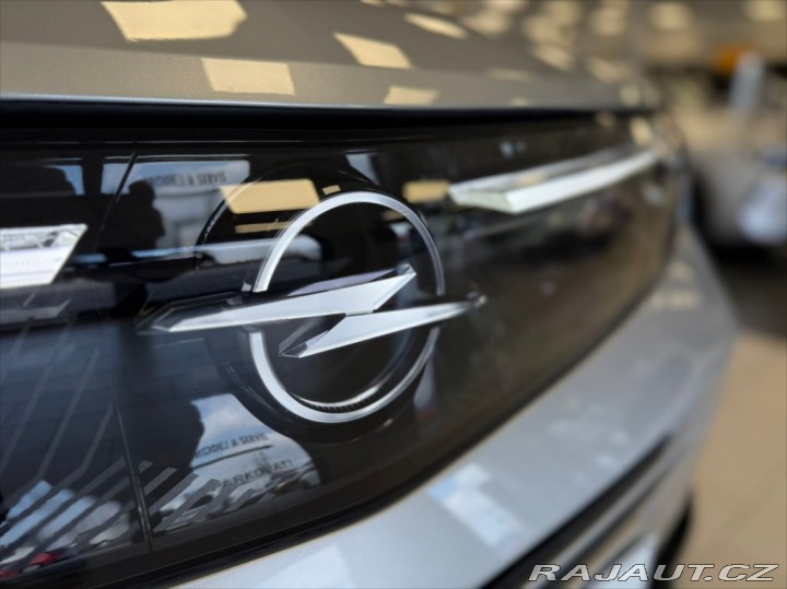 Opel Grandland 1.2 GS 1.2 TURBO 107 kW e 2025