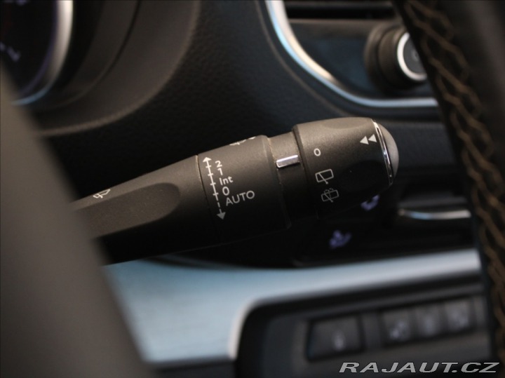 Toyota ProAce 2,0 D150k. MT VIP 8-míst 2020