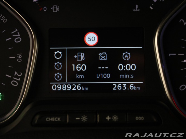 Toyota ProAce 2,0 D150k. MT VIP 8-míst 2020