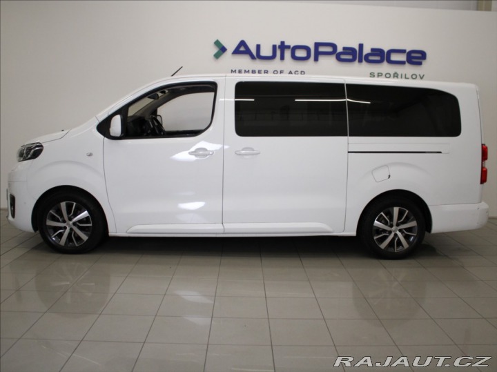Toyota ProAce 2,0 D150k. MT VIP 8-míst 2020