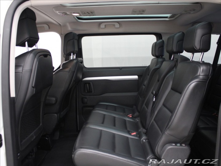 Toyota ProAce 2,0 D150k. MT VIP 8-míst 2020