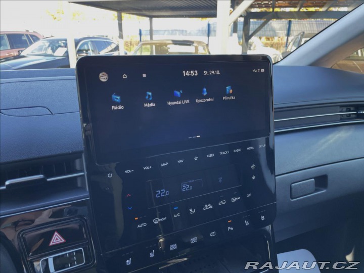 Hyundai Staria 2,2 CRDi Luxury DCT REZER 2022