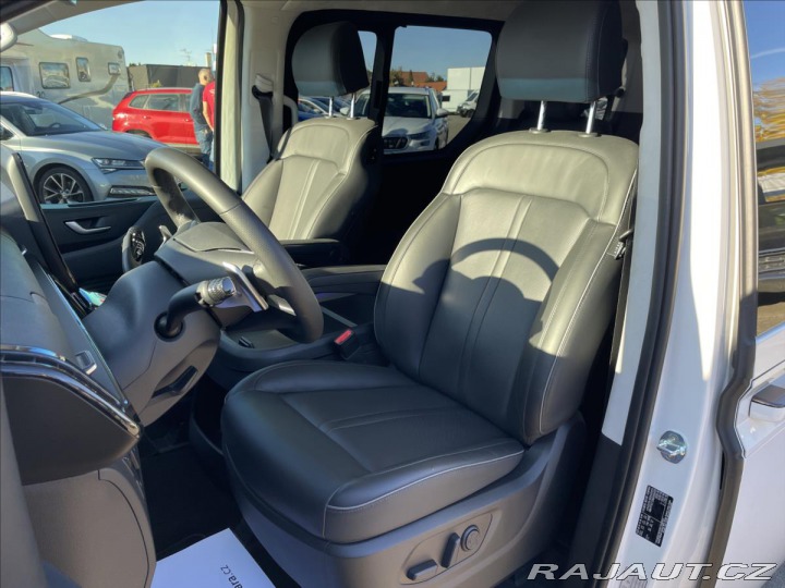 Hyundai Staria 2,2 CRDi Luxury DCT REZER 2022