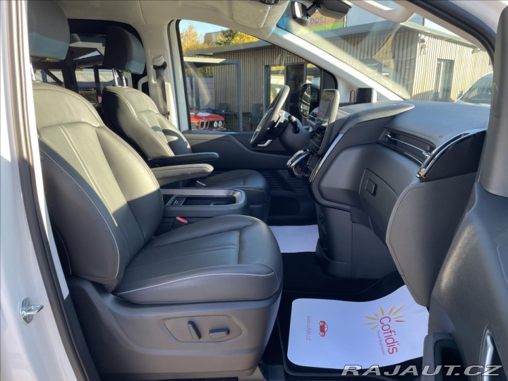 Hyundai Staria 2,2 CRDi Luxury DCT REZER 2022