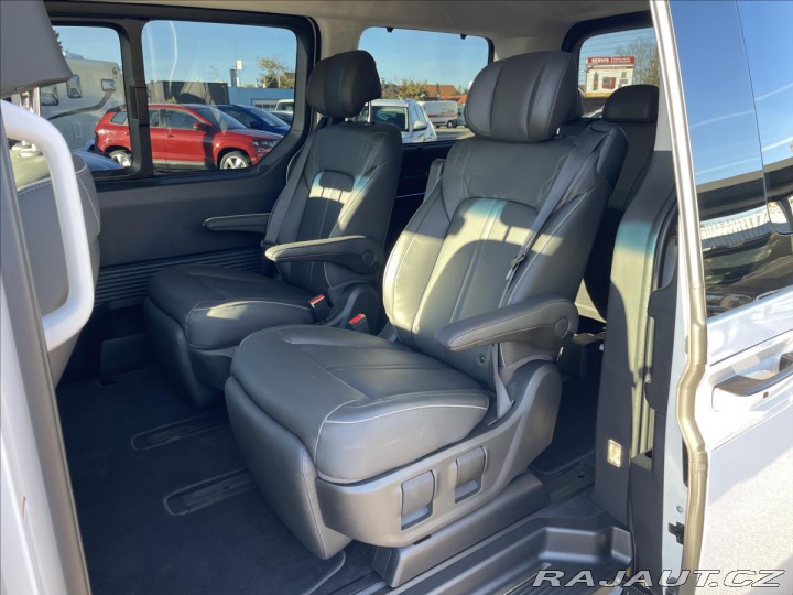 Hyundai Staria 2,2 CRDi Luxury DCT REZER 2022