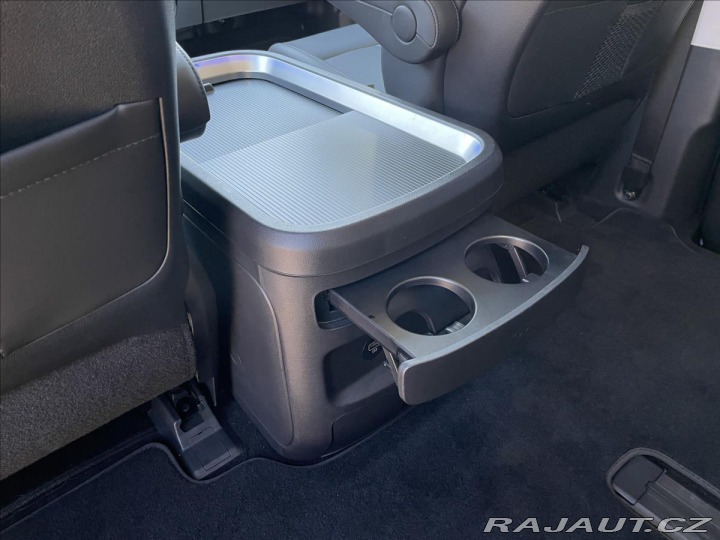 Hyundai Staria 2,2 CRDi Luxury DCT REZER 2022