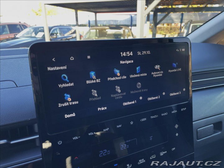 Hyundai Staria 2,2 CRDi Luxury DCT REZER 2022