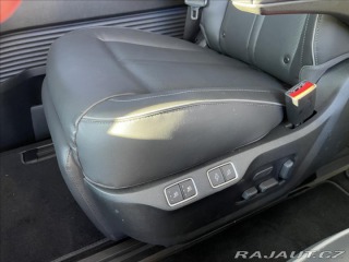 Hyundai Staria 2,2 CRDi Luxury DCT 4x4 7 2022