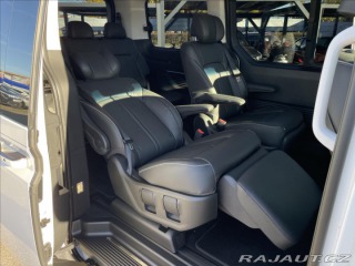 Hyundai Staria 2,2 CRDi Luxury DCT 4x4 7 2022